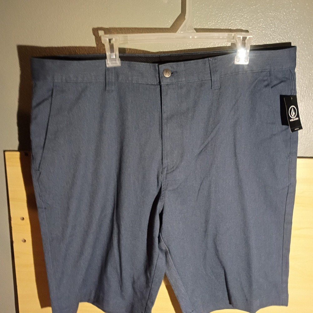 Volcom Chino Shorts Mens Size 40 Gray Premium Stretch Vorta Skate Surf